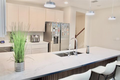 Adosado en venta en Kissimmee, Florida, 3 dormitorios, 163.04 m2 № 1899579 - foto 7