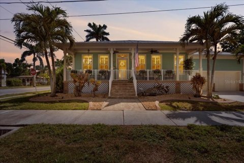 Villa ou maison à vendre à Punta Gorda, Floride: 3 chambres, 144.37 m2 № 1801606 - photo 1