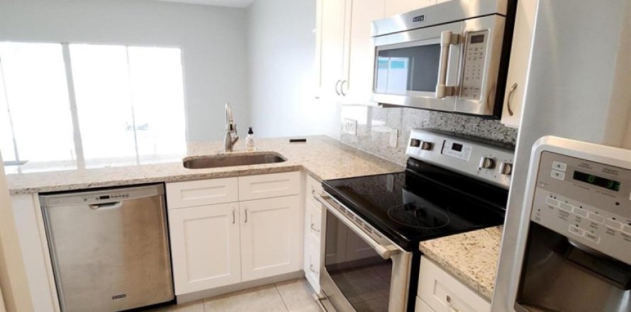 Adosado en Tequesta, Florida 3 dormitorios, 120.59 m2 № 1208688