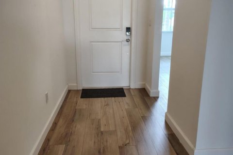 Touwnhouse à louer à St. Lucie, Floride: 3 chambres, 121.52 m2 № 2286882 - photo 3