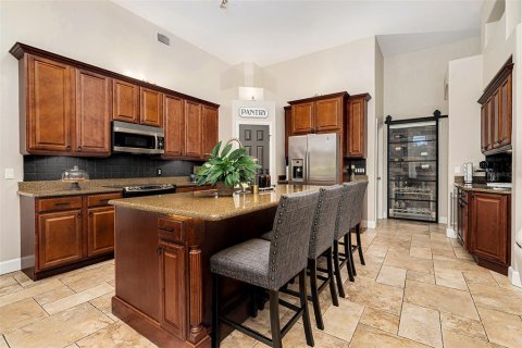House in Ormond Beach, Florida 4 bedrooms, 243.13 sq.m. № 1904944 - photo 17