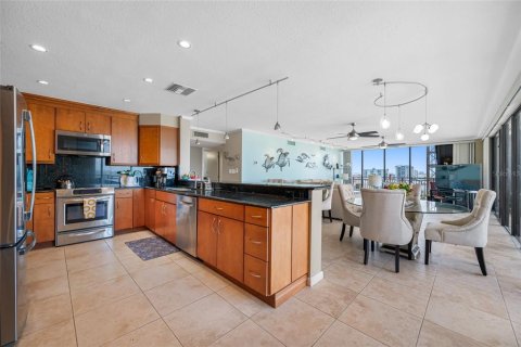 Copropriété à vendre à Treasure Island, Floride: 2 chambres, 140.28 m2 № 1843644 - photo 16