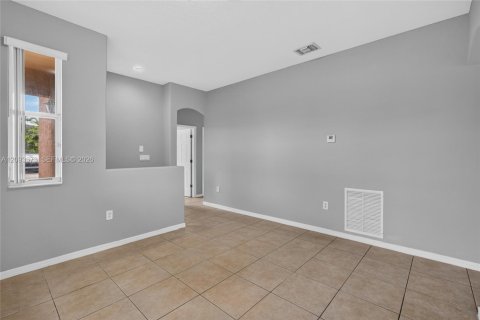 Adosado en venta en Homestead, Florida, 3 dormitorios, 116.13 m2 № 2382051 - foto 10
