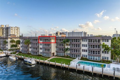 Condo in Fort Lauderdale, Florida, 2 bedrooms  № 2004917
