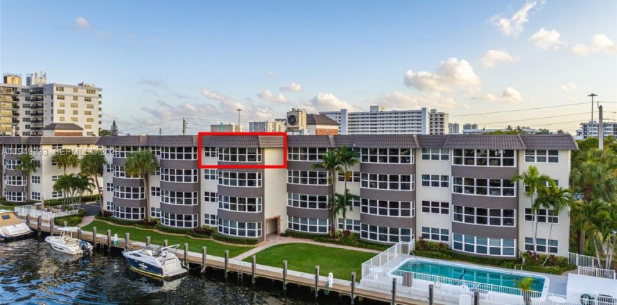 Condo in Fort Lauderdale, Florida, 2 bedrooms  № 2004917