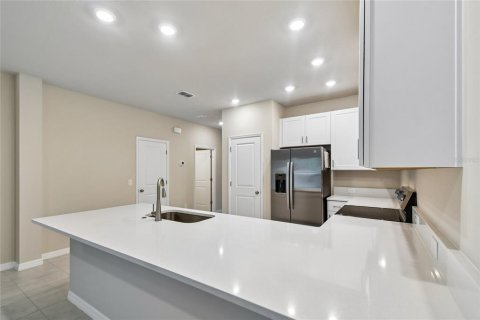 Adosado en venta en Daytona Beach, Florida, 3 dormitorios, 164.34 m2 № 2108808 - foto 7