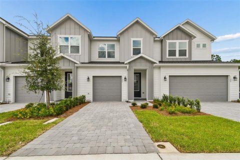 Townhouse in Daytona Beach, Florida 3 bedrooms, 164.34 sq.m. № 2108808