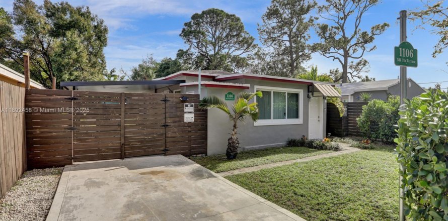 House in Fort Lauderdale, Florida 2 bedrooms, 91.42 sq.m. № 2013793