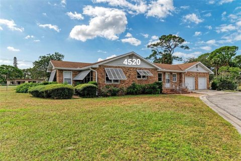 Villa ou maison à vendre à Bradenton, Floride: 5 chambres, 268.12 m2 № 824357 - photo 7