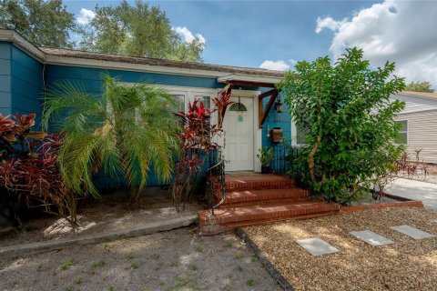Villa ou maison à vendre à Tampa, Floride: 3 chambres, 119.84 m2 № 2120331 - photo 5