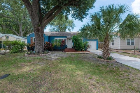 Villa ou maison à vendre à Tampa, Floride: 3 chambres, 119.84 m2 № 2120331 - photo 2
