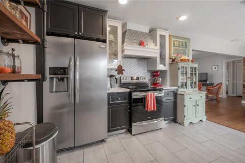 Villa ou maison à vendre à Tampa, Floride: 3 chambres, 119.84 m2 № 2120331 - photo 21
