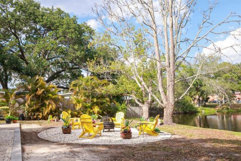 Villa ou maison à vendre à Palm Harbor, Floride: 2 chambres, 78.04 m2 № 2427193 - photo 28