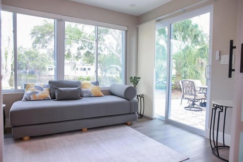 Villa ou maison à vendre à Palm Harbor, Floride: 2 chambres, 78.04 m2 № 2427193 - photo 25