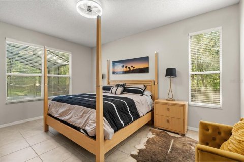 Villa ou maison à vendre à Kissimmee, Floride: 7 chambres, 263.29 m2 № 1869653 - photo 16