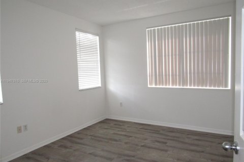 Снять в аренду кондоминиум в Мирамар, Флорида 3 спальни, 105.17м2, № 2003911 - фото 11