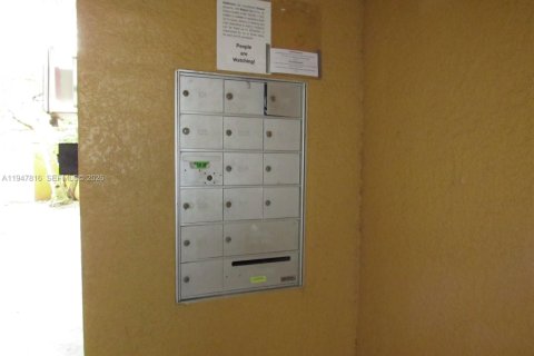 Снять в аренду кондоминиум в Мирамар, Флорида 3 спальни, 105.17м2, № 2003911 - фото 24