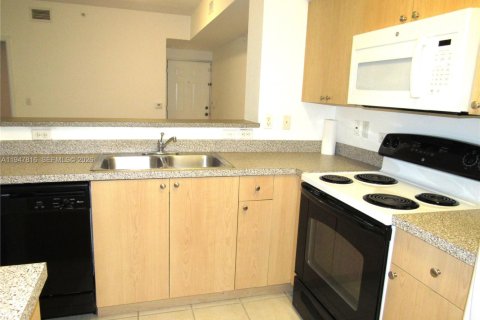 Снять в аренду кондоминиум в Мирамар, Флорида 3 спальни, 105.17м2, № 2003911 - фото 4