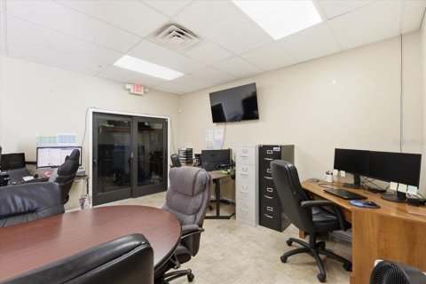 Immobilier commercial à vendre à DeLand, Floride: 150.5 m2 № 2122995 - photo 17