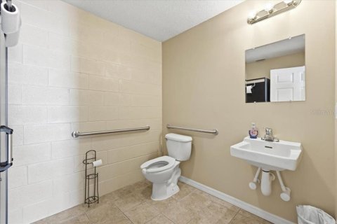 Immobilier commercial à vendre à DeLand, Floride: 150.5 m2 № 2122995 - photo 11
