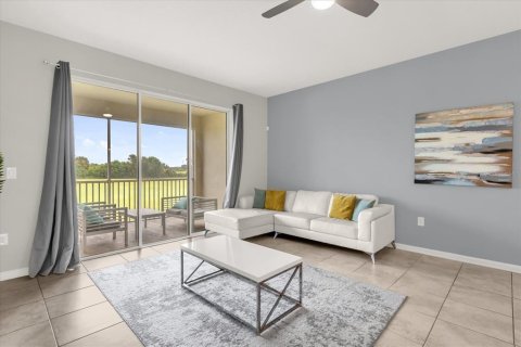 Townhouse in Davenport, Florida 3 bedrooms, 166.02 sq.m. № 1916402 - photo 6