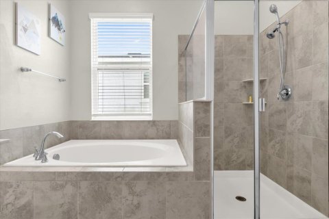 Townhouse in Davenport, Florida 3 bedrooms, 166.02 sq.m. № 1916402 - photo 28