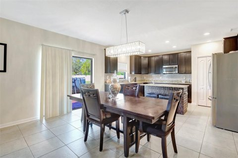 House in Palmetto, Florida 5 bedrooms, 284.28 sq.m. № 1630764 - photo 23