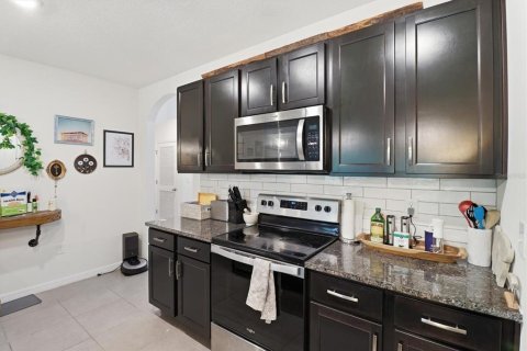 Casa en venta en Ocala, Florida, 4 dormitorios, 169.73 m2 № 2096129 - foto 11