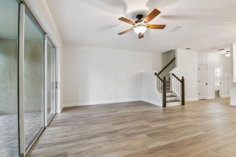 Touwnhouse à vendre à Tarpon Springs, Floride: 3 chambres, 163.42 m2 № 1919785 - photo 16