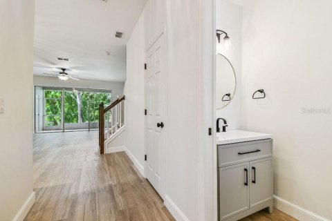 Touwnhouse à vendre à Tarpon Springs, Floride: 3 chambres, 163.42 m2 № 1919785 - photo 6