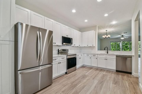 Touwnhouse à vendre à Tarpon Springs, Floride: 3 chambres, 163.42 m2 № 1919785 - photo 7