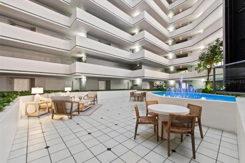 Condo in Ormond Beach, Florida, 4 bedrooms  № 1609252 - photo 4