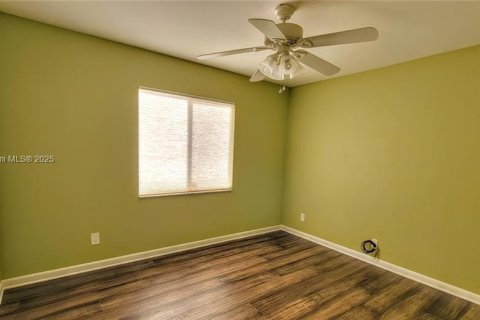 Casa en venta en LaBelle, Florida, 3 dormitorios, 145.3 m2 № 1783948 - foto 30