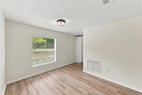 Villa ou maison à vendre à Ocala, Floride: 3 chambres, 101.45 m2 № 2389310 - photo 13