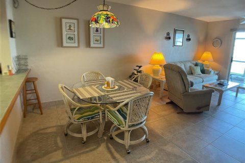 Copropriété à vendre à Port Charlotte, Floride: 2 chambres, 96.99 m2 № 1419434 - photo 6