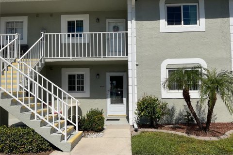 Copropriété à vendre à Port Charlotte, Floride: 2 chambres, 96.99 m2 № 1419434 - photo 2
