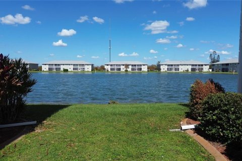 Copropriété à vendre à Port Charlotte, Floride: 2 chambres, 96.99 m2 № 1419434 - photo 25