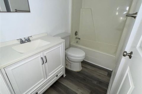 Apartment in Leesburg, Florida 1 bedroom, 53.51 sq.m. № 1540232 - photo 8