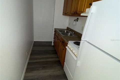 Apartment in Leesburg, Florida 1 bedroom, 53.51 sq.m. № 1540232 - photo 5