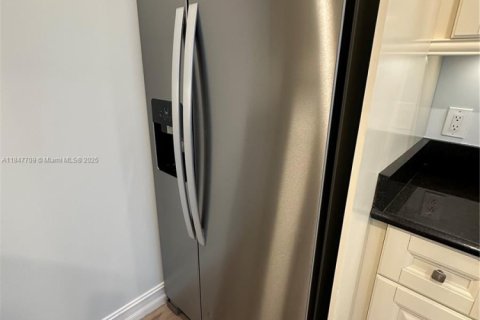 Copropriété à louer à Deerfield Beach, Floride: 1 chambre, 68.56 m2 № 1982169 - photo 14