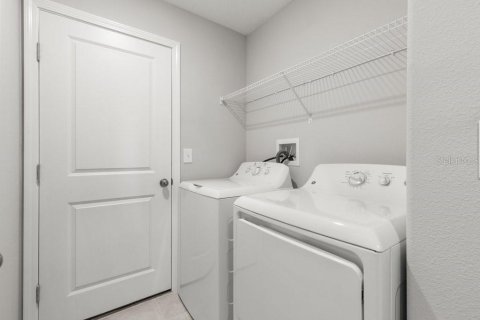 Villa ou maison à louer à Sun City Center, Floride: 3 chambres, 117.99 m2 № 2239177 - photo 19