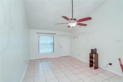 Condominio en alquiler en Winter Garden, Florida, 2 dormitorios, 86.4 m2 № 2285582 - foto 5