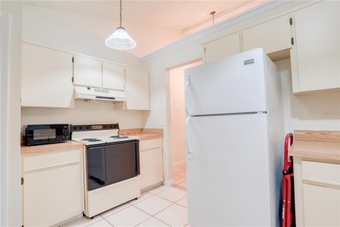 Condominio en alquiler en Winter Garden, Florida, 2 dormitorios, 86.4 m2 № 2285582 - foto 7