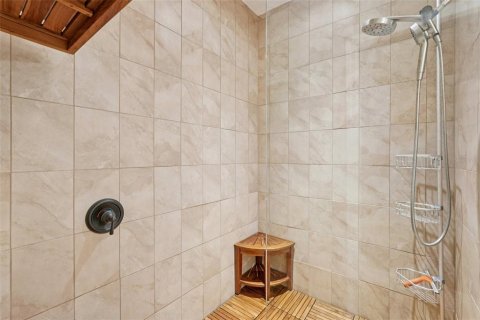 Condo in Sun City Center, Florida, 3 bedrooms № 2122595 - photo 21