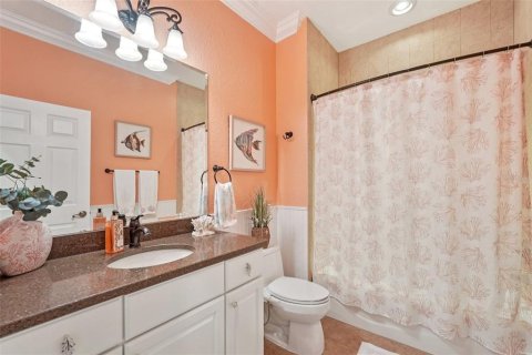 Condo in Sun City Center, Florida, 3 bedrooms № 2122595 - photo 28