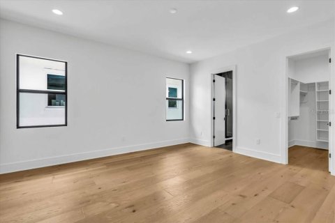 Купить виллу или дом в Тампа, Флорида 10 комнат, 464.88м2, № 1556545 - фото 28
