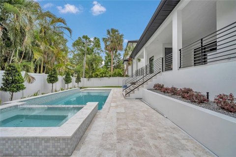 Купить виллу или дом в Тампа, Флорида 10 комнат, 464.88м2, № 1556545 - фото 26