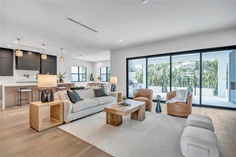 Купить виллу или дом в Тампа, Флорида 10 комнат, 464.88м2, № 1556545 - фото 6