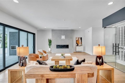 Купить виллу или дом в Тампа, Флорида 10 комнат, 464.88м2, № 1556545 - фото 8