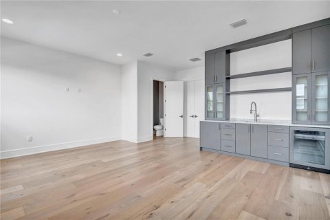 Купить виллу или дом в Тампа, Флорида 10 комнат, 464.88м2, № 1556545 - фото 16